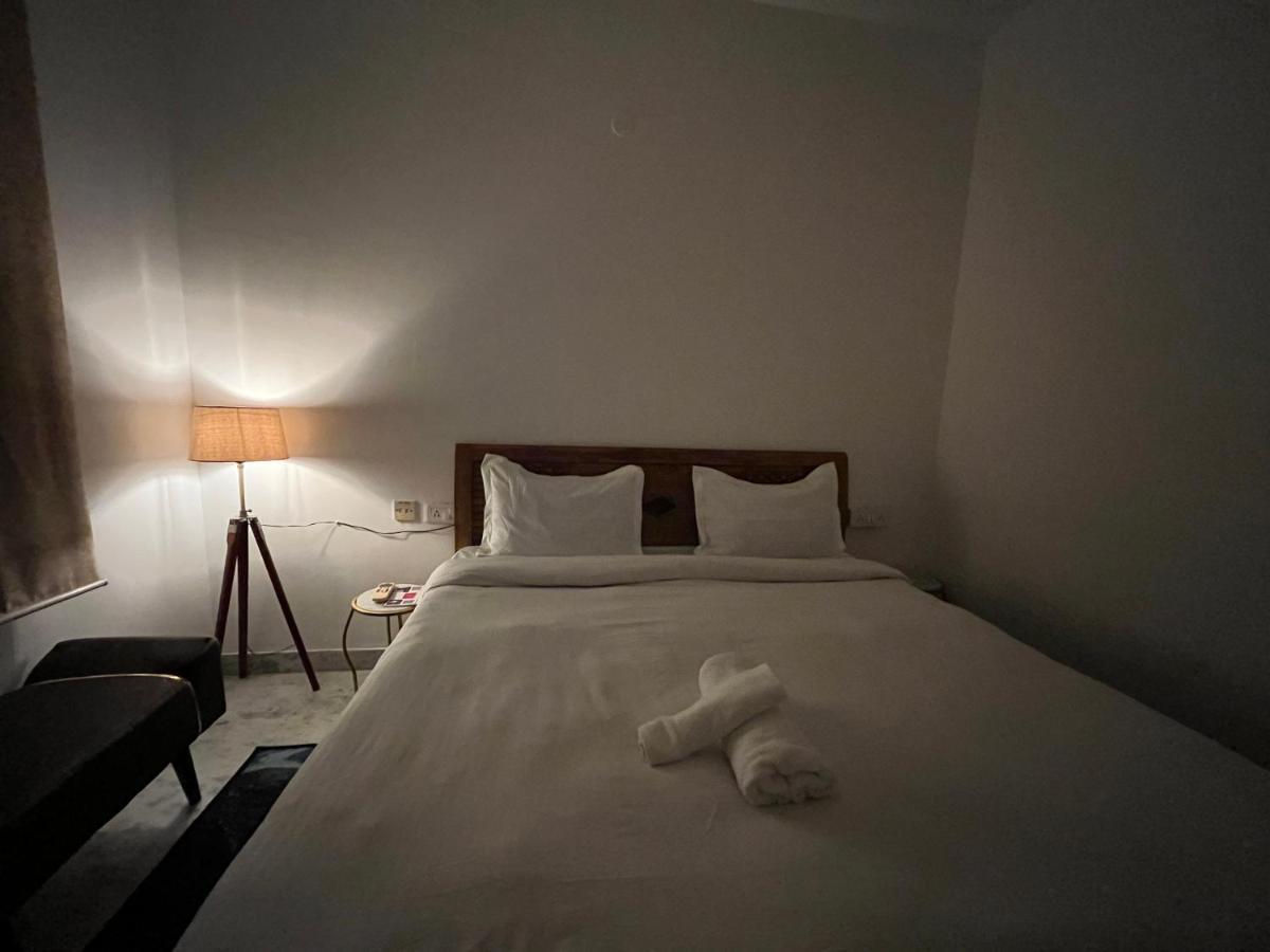 A Sleepy Fox Hostel Ню Делхи Екстериор снимка